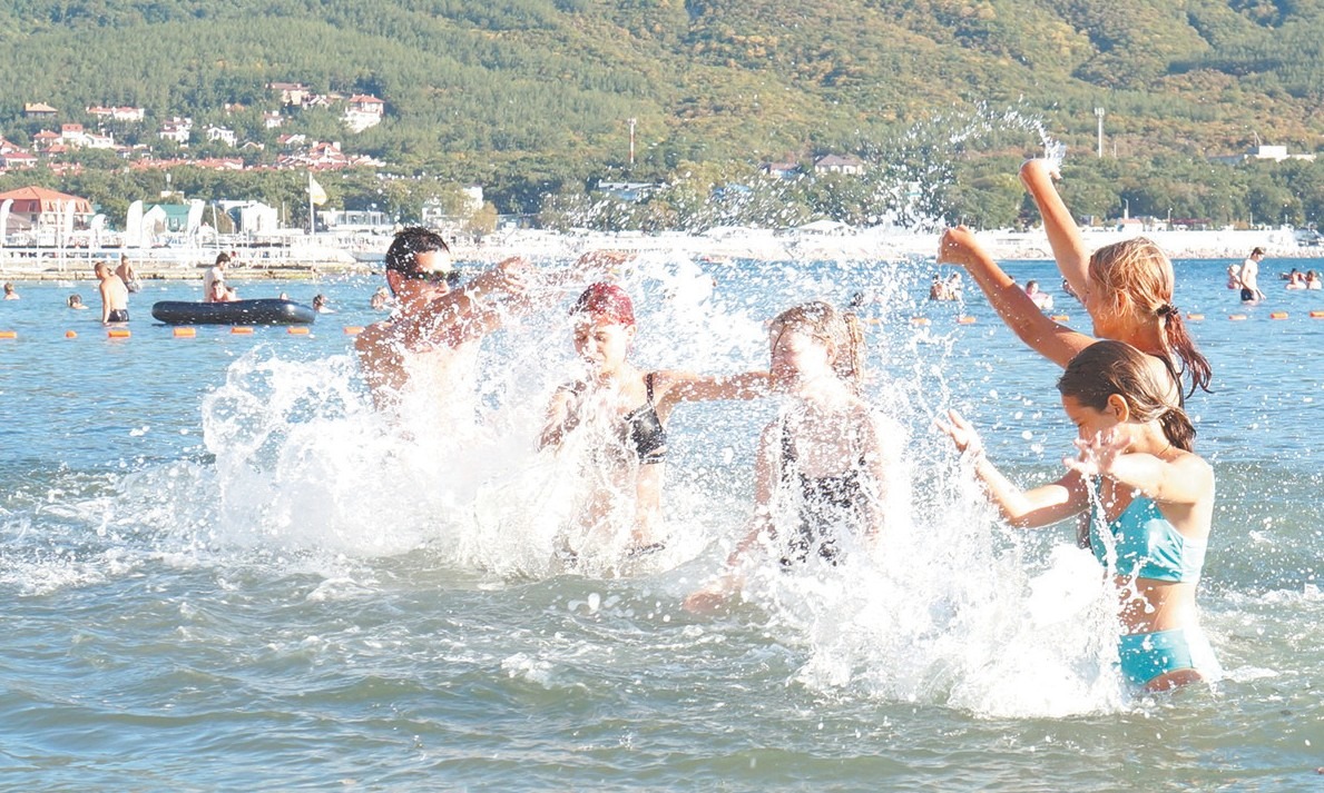 Варианты яркого лета