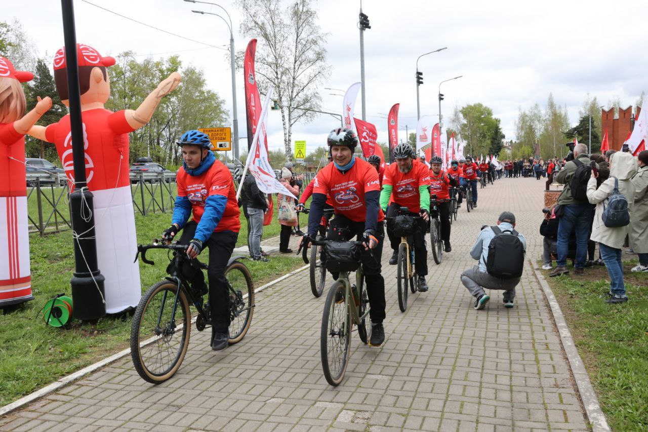 Авангард 1 Снегири.jpg