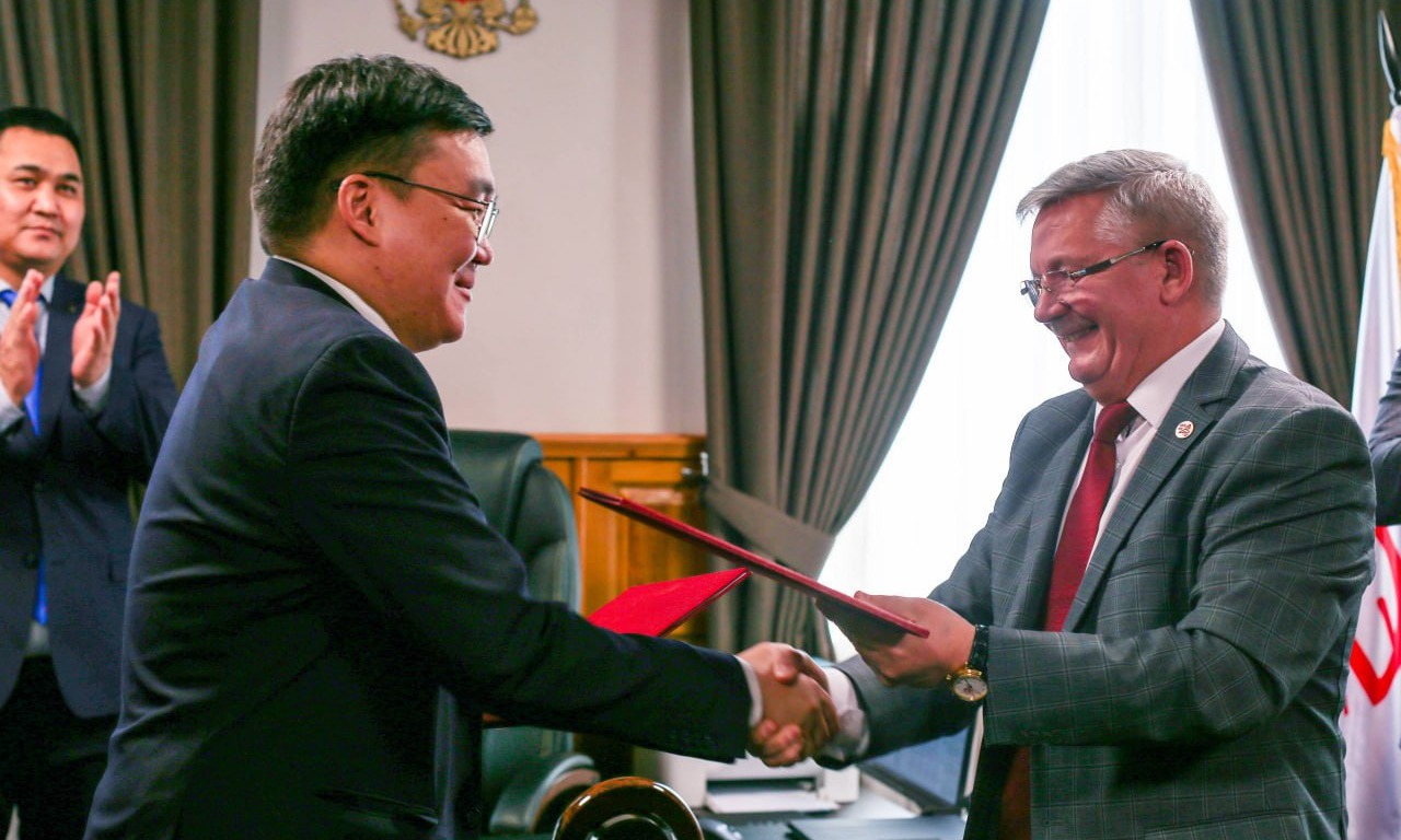 Дорпрофжел на ВСЖД и Федерация профсоюзов монгольских железнодорожников подписали дорожную карту мероприятий