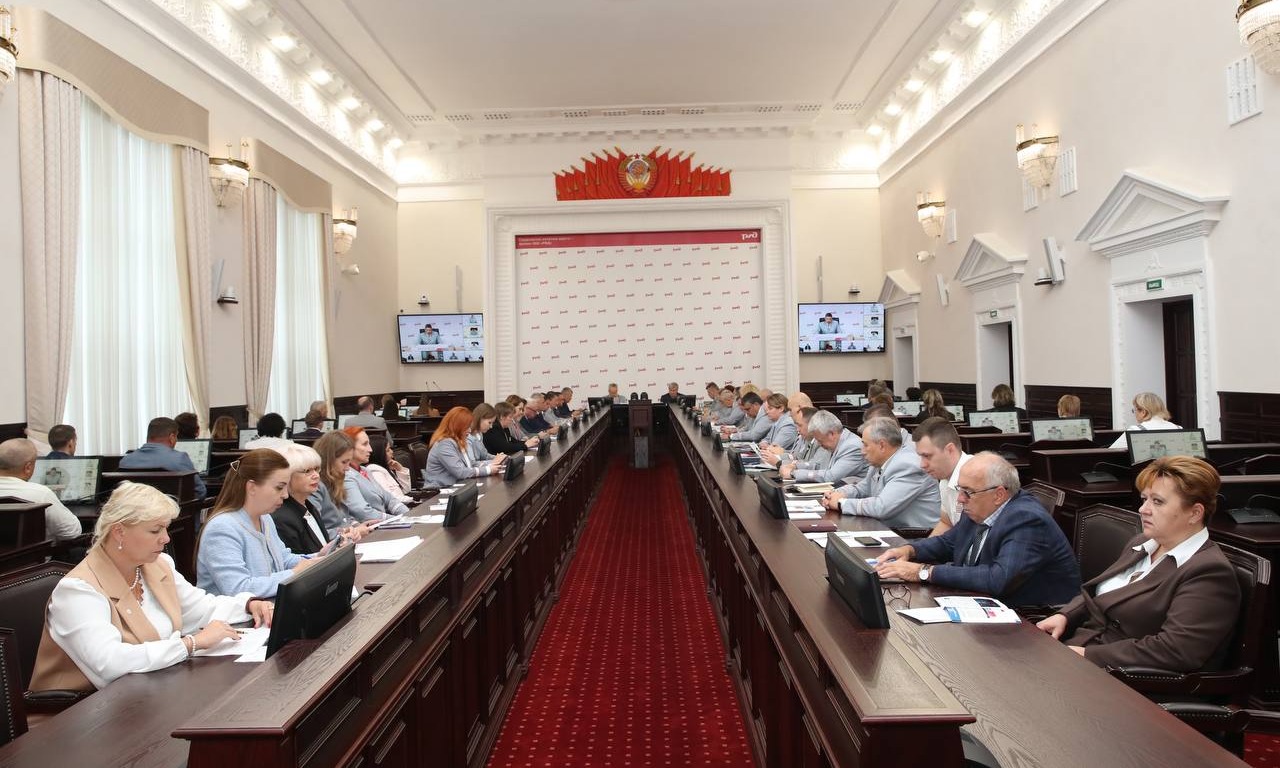В Екатеринбурге подвели итоги реализации коллективных договором