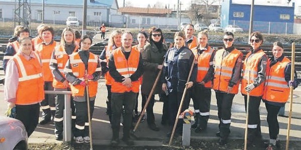 Про обеды и надбавки